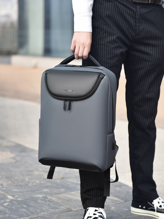NeoCraft Sleek MetroForm Backpack